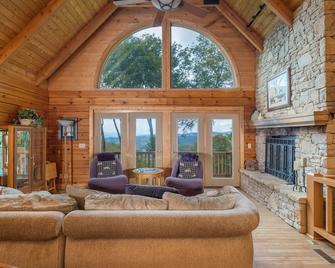 Spectacular Mountain Sunsets With Long Range Views,Therapy Hot Tub - Mars Hill - Living room