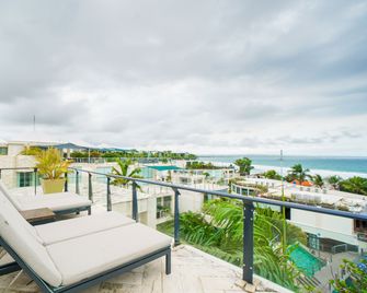 Furamaxclusive Ocean Beach Seminyak Bali - Kuta - Parveke