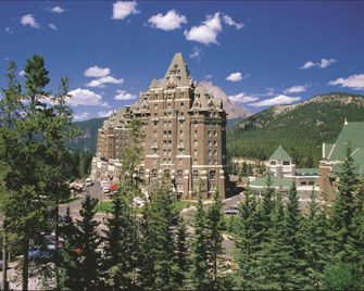 Fairmont Banff Springs - באנף - בניין