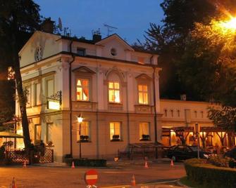 Dom Pugetów - Krakow - Building