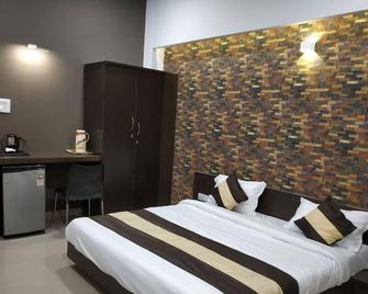 Abhinav Hotel - Dewas - Habitación
