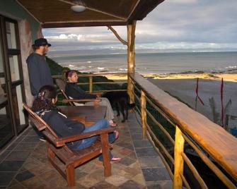 Island Vibe Jeffreys Bay - Jeffrey’s Bay - Balcony