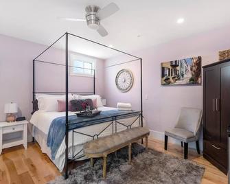 Luxurious King Suite With New Heated Pool - צ'רלסטון - חדר שינה