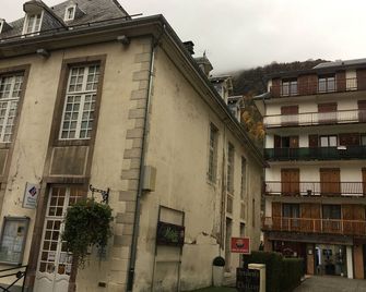 Appartement Tout Équipé au Coeur de Luchon - Bagnères-de-Luchon - Bâtiment