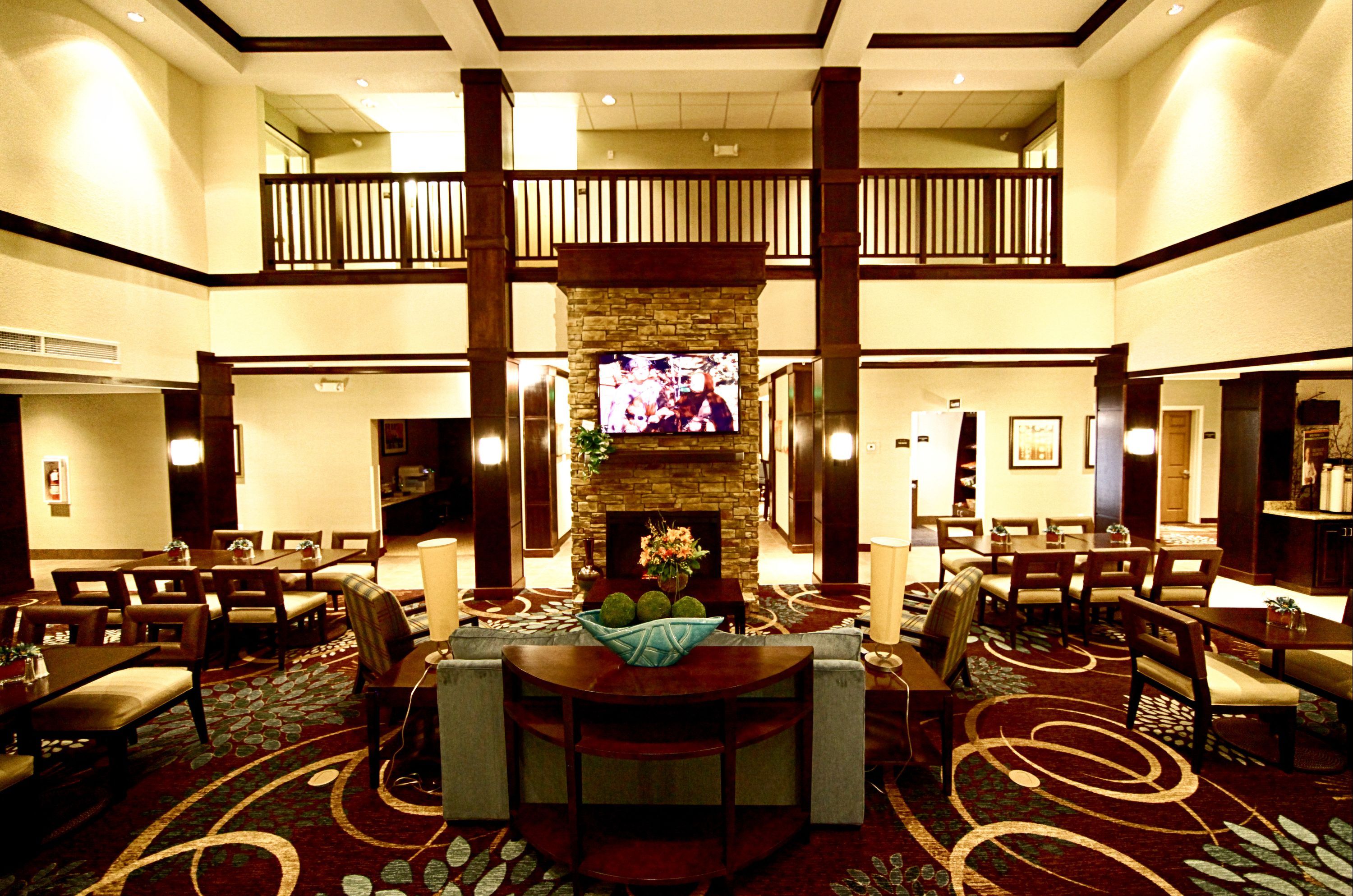 Staybridge Suites Minot By IHG - מינוט - מסעדה