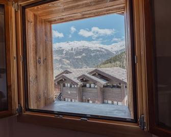 Studio rénové à Grimentz - Anniviers - Balcony