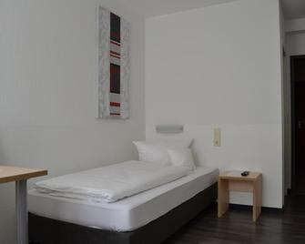 Europa-Haus Bocholt - Bocholt - Bedroom
