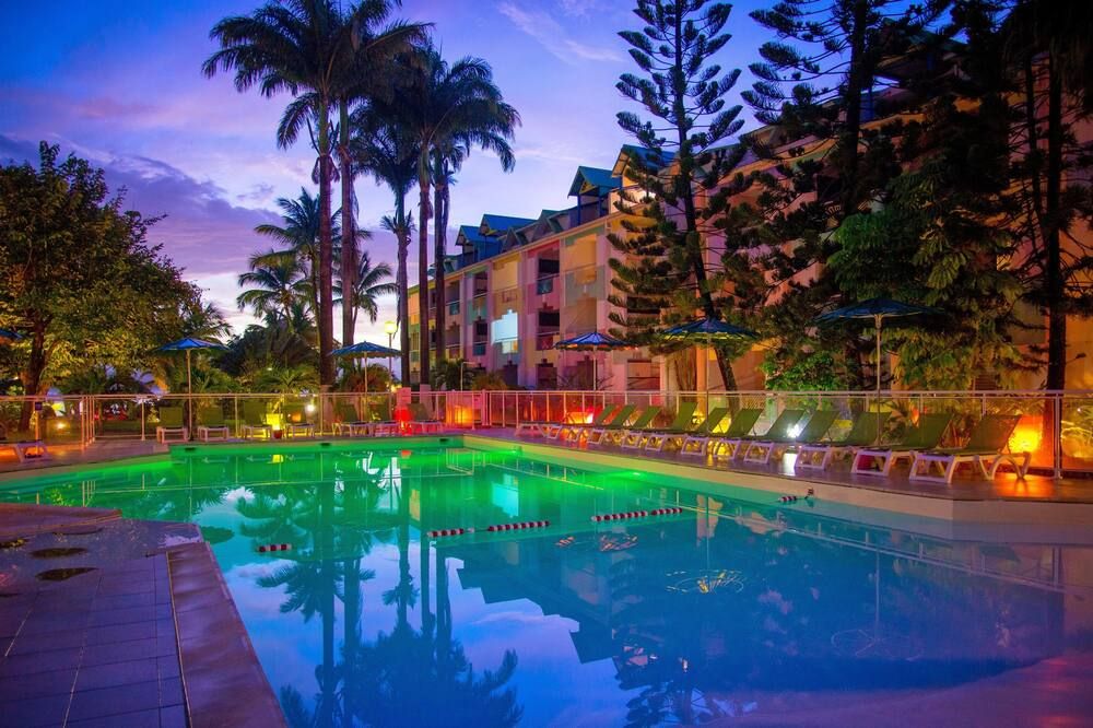 Canella Beach Hotel - לה גוסייה - בריכה