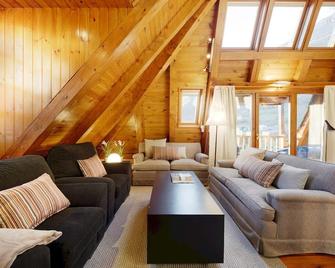 Besiberri by FeelFree Rentals - Garòs - Sala de estar