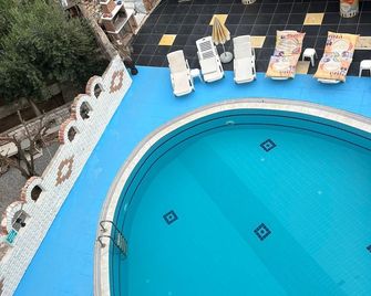 Atlantik apart - Didim - Uima-allas