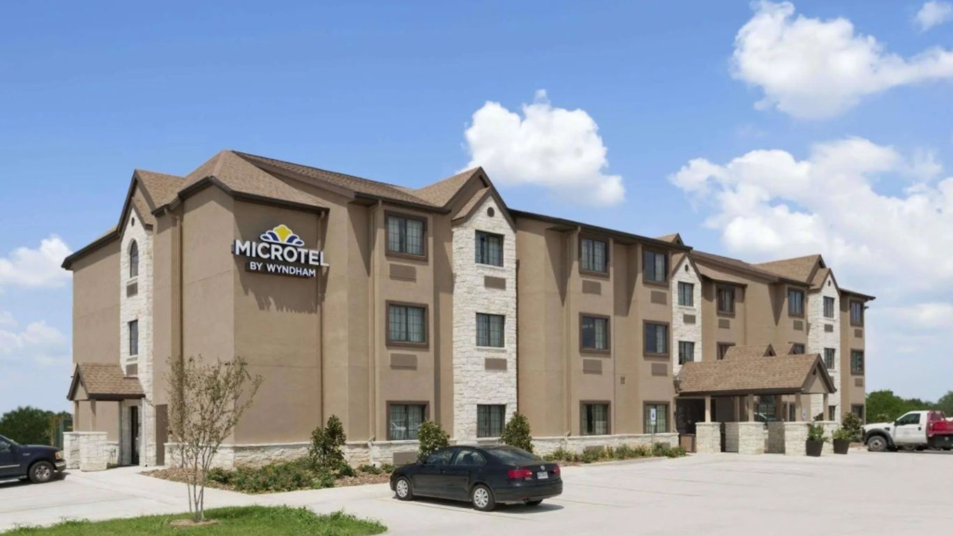 Garner Hotel Gonzales By IHG