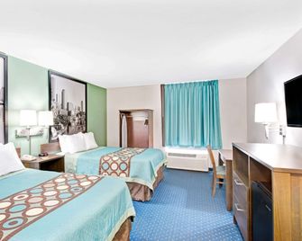 Super 8 by Wyndham Brockton - Brockton - Slaapkamer