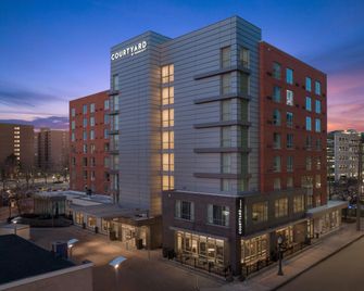 Courtyard by Marriott Cleveland University Circle - Cleveland - Edificio