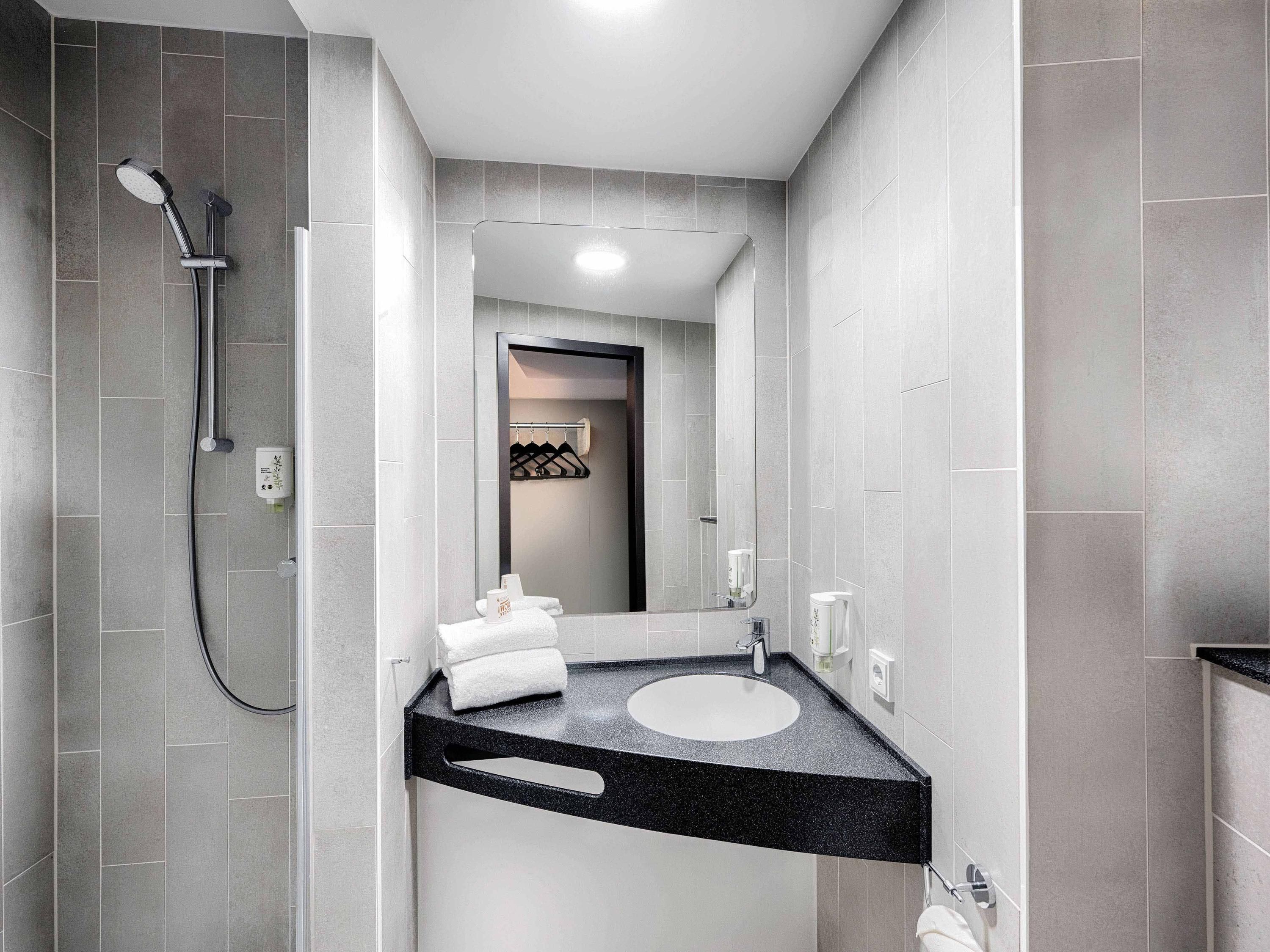 B&b Hotel Flensburg-City - Фленсбург - Ванна кімната