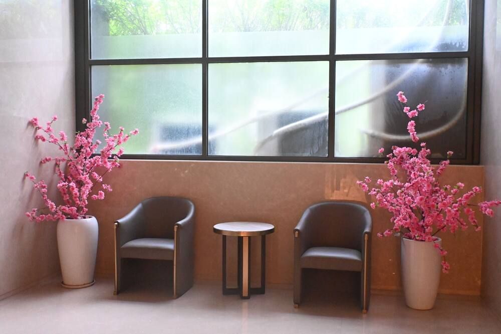 Nomadic International Hostel Shenzhen North Railway Stn Store - שנג'ן