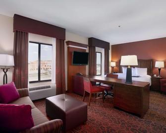 Hampton Inn & Suites Williston - Williston - Soggiorno