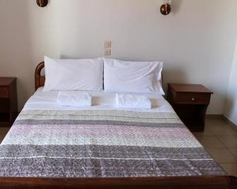 Pantelis Rooms Skopelos - Skopelos - Ložnice