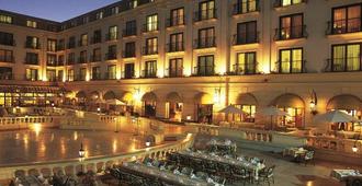 فندق كونكورد السلام - القاهرة - مبنى