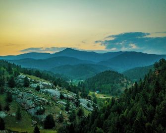 The Williamsburg Cottage at Valley Glen...your romantic mountain getaway - Divide - Vista del exterior