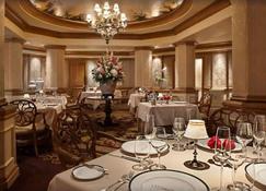 A 1 Bedroom time-share unit Grand Floridian Resort at Disney World. - Lake Buena Vista - Sala de banquetes