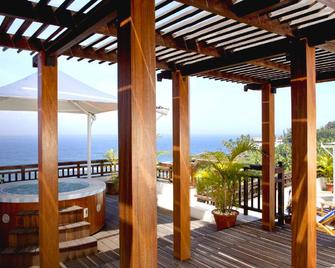 Gokulam Grand Turtle On The Beach - Thiruvananthapuram - Balcony