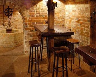 Rose & Crown Hotel - Perth