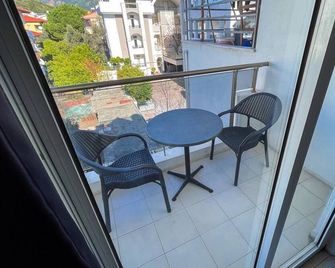 Saffron Apartments - Marmaris - Balcón