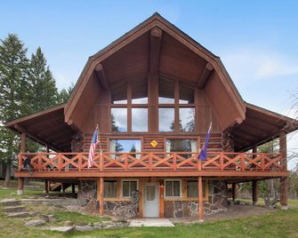 Gorgeous Log Home 9 mi from West Glacier - Martin City - Edificio