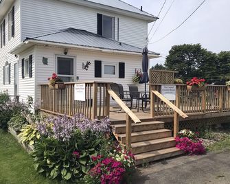 The Coastal Country House in New Brunswick - Murray Corner