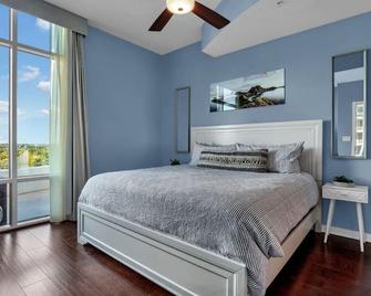 2/2 Penthouse Downtown With Large Billiard Room - Orlando - Habitació
