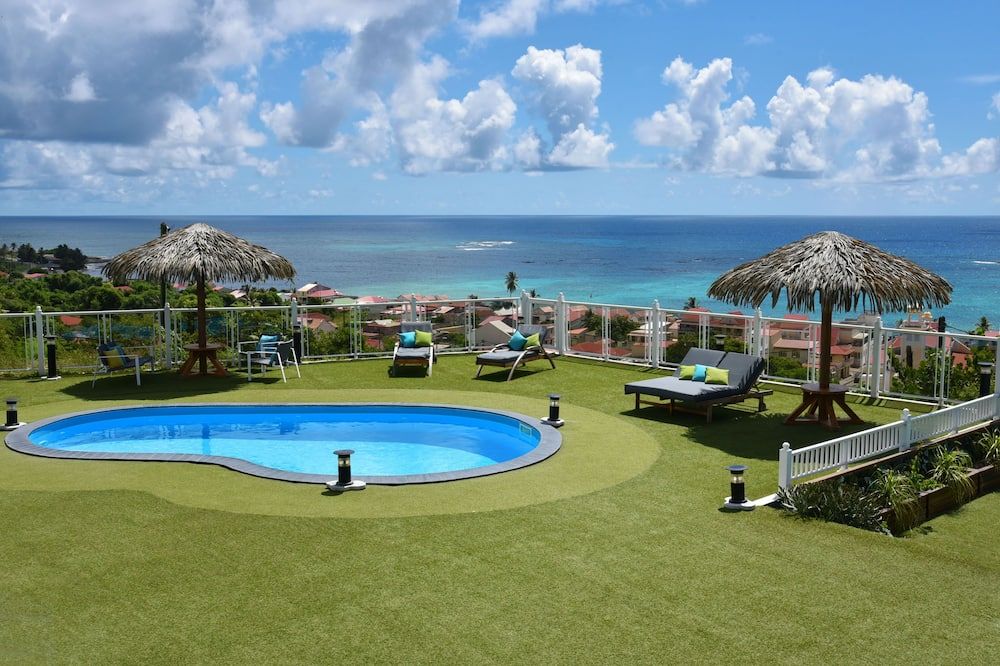 Hôtel Le Soleil Levant - Capesterre-de-Marie-Galante - Pool