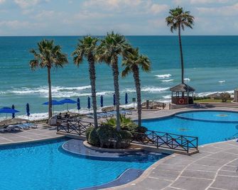 Sonoran Sun 312 Sun Shine Moments Adorable Oceanfront Condo - Puerto Penasco - Basen