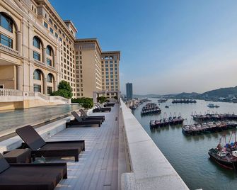 Sofitel Macau at Ponte 16 - Macao - Vista del exterior