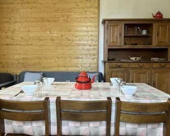 Calme, Tranquillité, Séjour Nature, Dogfriendly - Moirans-en-Montagne - Salle à manger