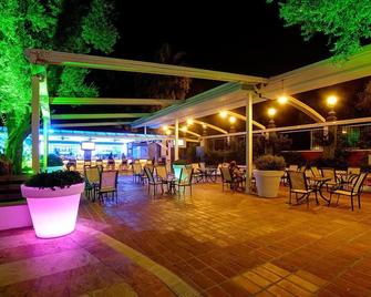 Belcekiz Beach Club - Ölüdeniz - Patio