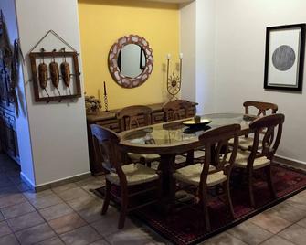 3BR Condo on Secluded Beach with Spectacular Pool - Pool & Beach just Steps Away - Mazatlán - Comedor