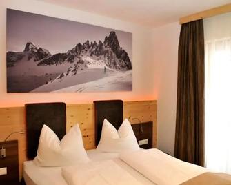 Hotel Stauder - Dobbiaco/Toblach - Bedroom