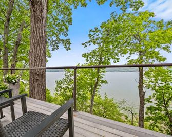 Prime RV spot! Grand Lake- Wyandotte, OK On a point…One way in, one way out - Wyandotte - Balcón