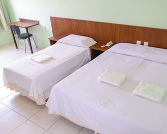 Trindade Plaza Hotel - Trindade - Quarto