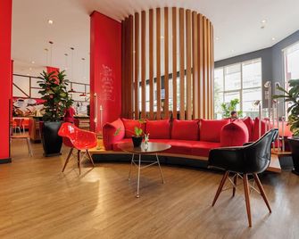 ibis Blumenau - Blumenau - Lobby