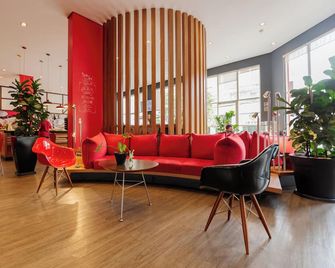ibis Blumenau - Blumenau - Lobby