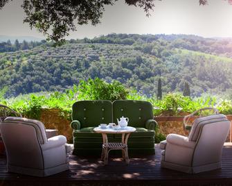 Villa Fillinelle - Tavarnelle Val di Pesa - Patio