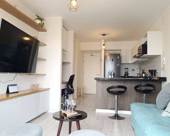 Runawasi Eres,,Modern, centrally located apartment with wonderful view - Lima - Cocina