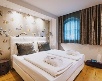 هوتل فلاشاورهوف - فلاشاو - غرفة نوم