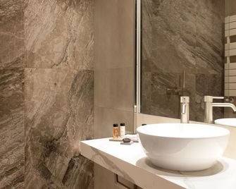 Agora' Palace Hotel - Biella - Badkamer