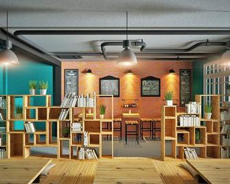 Like Backpacker Hostel - Da Nang - Restaurant