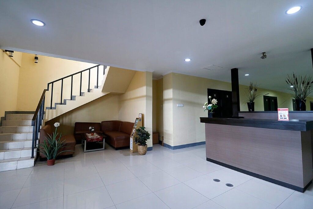 رد دورز نير آي تي سي سيمباكا ماس