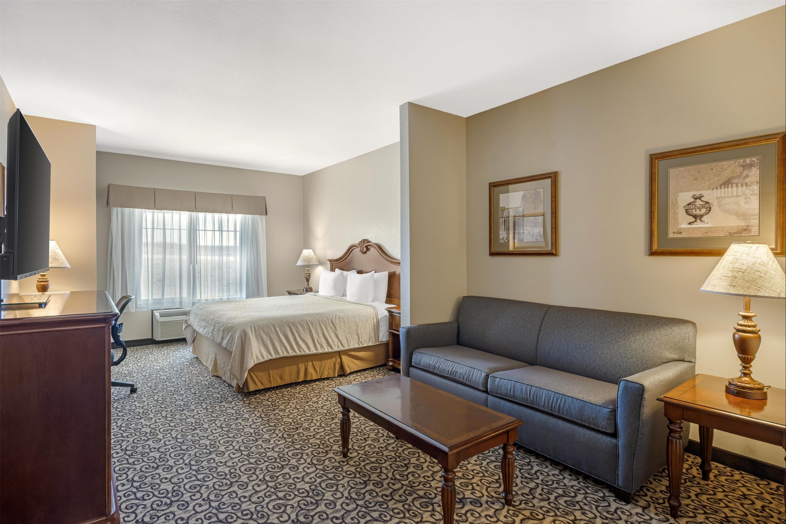 Best Western Plus Fossil Country Inn & Suites