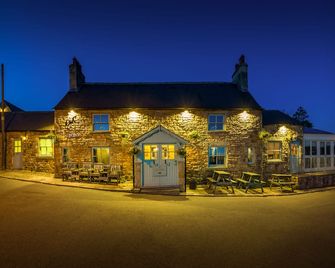 Black Horse Beamish - Stanley - Building