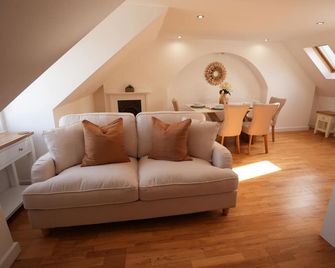 The Loft - King Bed, Central, Entire Apartment - Cambridge - Soggiorno